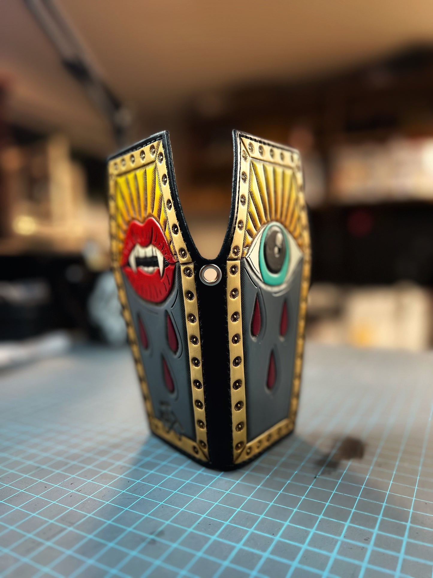 Tattoo Eye/Lips Coffin Wallet
